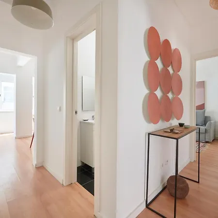 Sunset Balcony Apartment, By Timecooler Lisbon