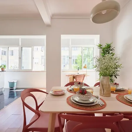 Sunset Balcony Apartment, By Timecooler Apartamento Lisboa