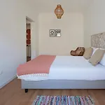 Sunset Balcony Apartment, By Timecooler Appartement