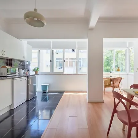 Sunset Balcony Apartment, By Timecooler Διαμέρισμα *