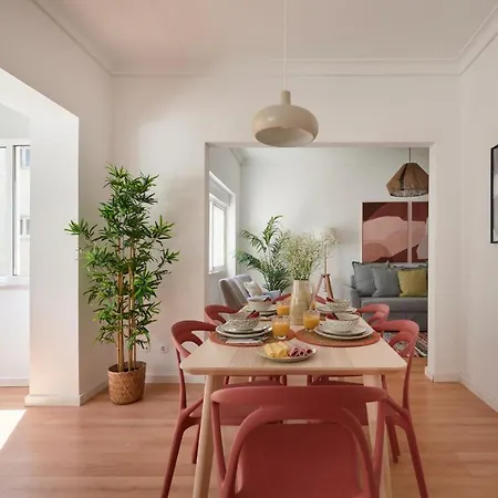 Sunset Balcony Apartment, By Timecooler Apartament Lizbona
