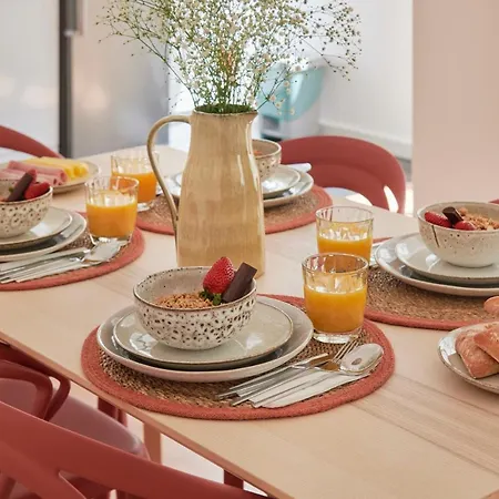 Διαμέρισμα Sunset Balcony Apartment, By Timecooler