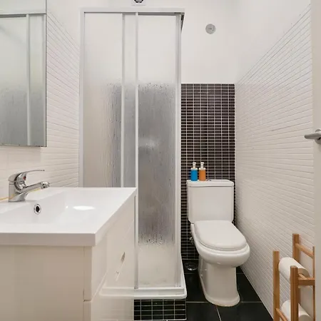 Sunset Balcony Apartment, By Timecooler Διαμέρισμα