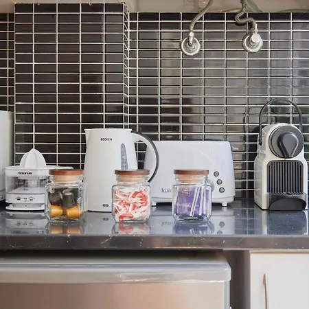 Sunset Balcony Apartment, By Timecooler Lisboa